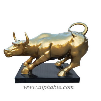 Reproduction of wall street bull statue FBA-053