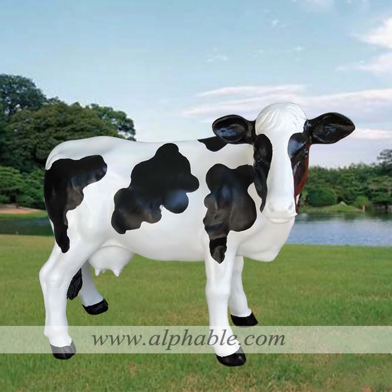 Fiberglass milk cow sculpture FBA-041