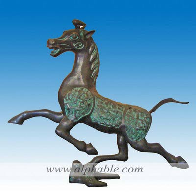 Vintage bronze horse statue CA-001