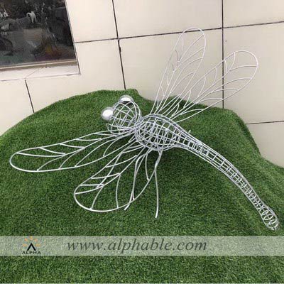 Metal dragonfly wire sculpture STW-001
