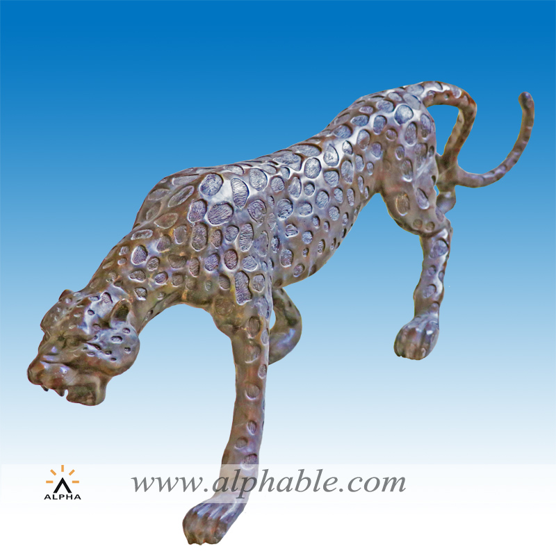 Bronze panther sculpture CA-053
