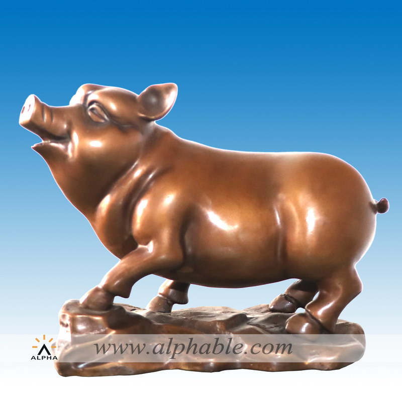 Bronze little pig sculpture CA-097