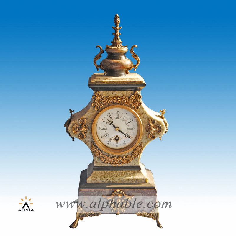 Mechanical marble clock CC-031