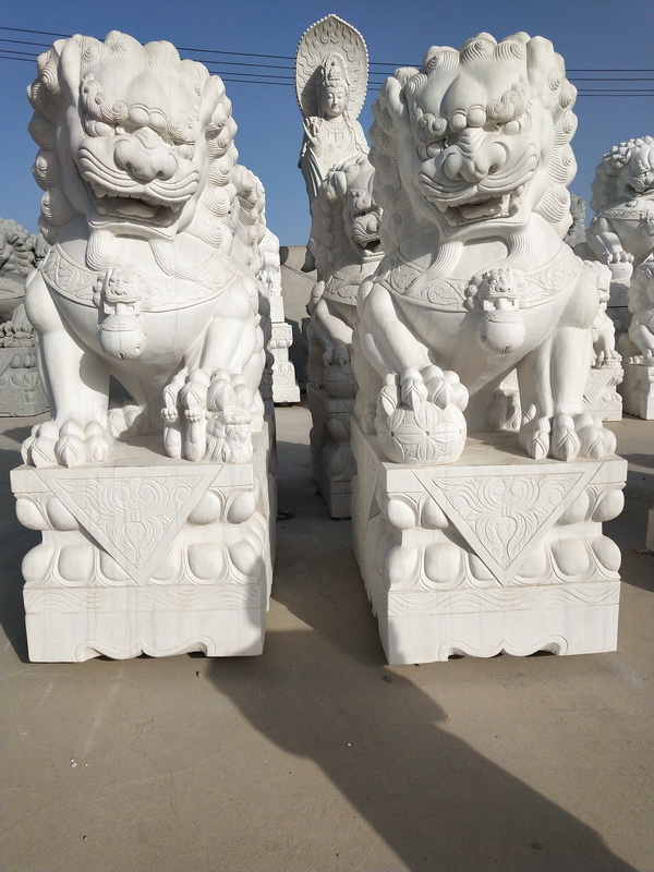 White marble foo dog statue 20200103092 Height 200 cm