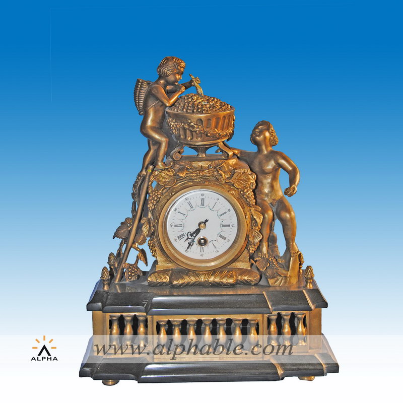 European statue copper clock, European statue copper clock