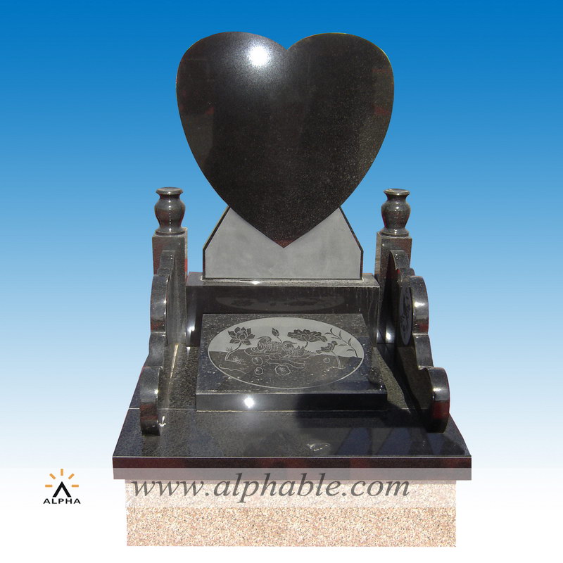Monument stone SM-002, SM-002